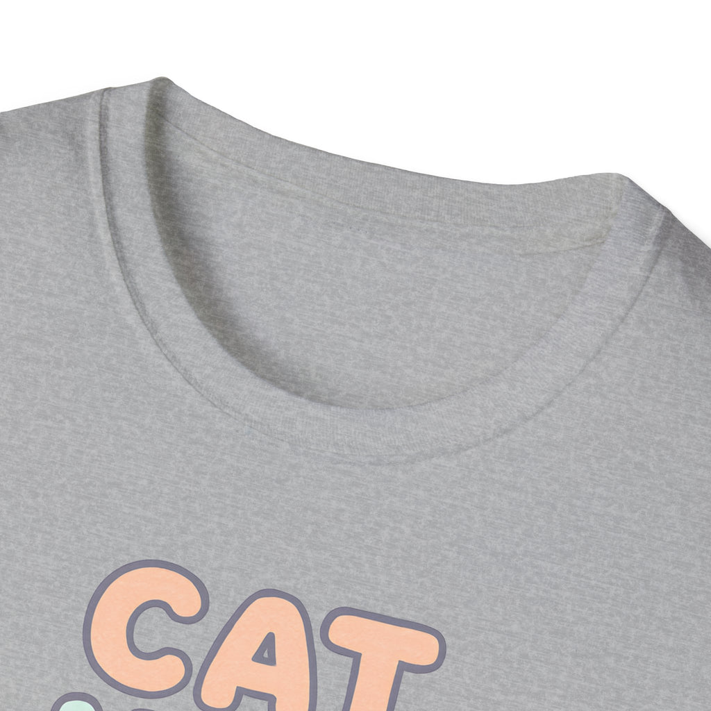 Cat Mom with Heart T-Shirt